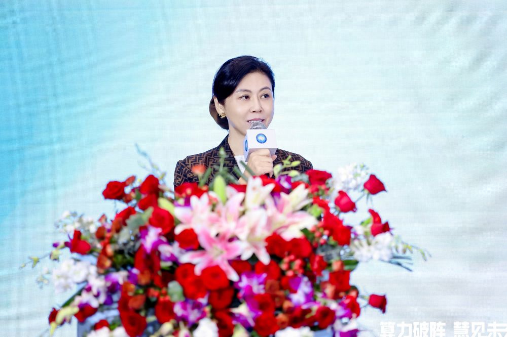 蔡红戈.jpg